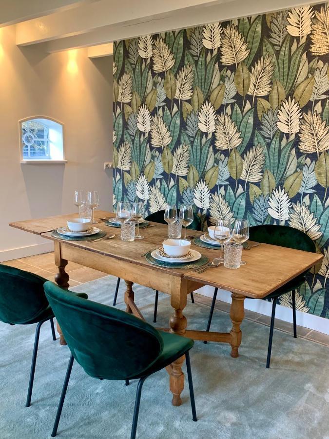 Bed&Breakfast Karakter Den Dungen Bagian luar foto