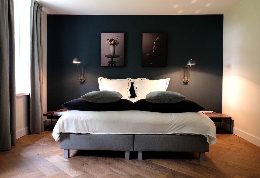Bed&Breakfast Karakter Den Dungen Bagian luar foto