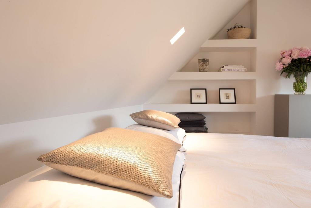 Bed&Breakfast Karakter Den Dungen Bagian luar foto